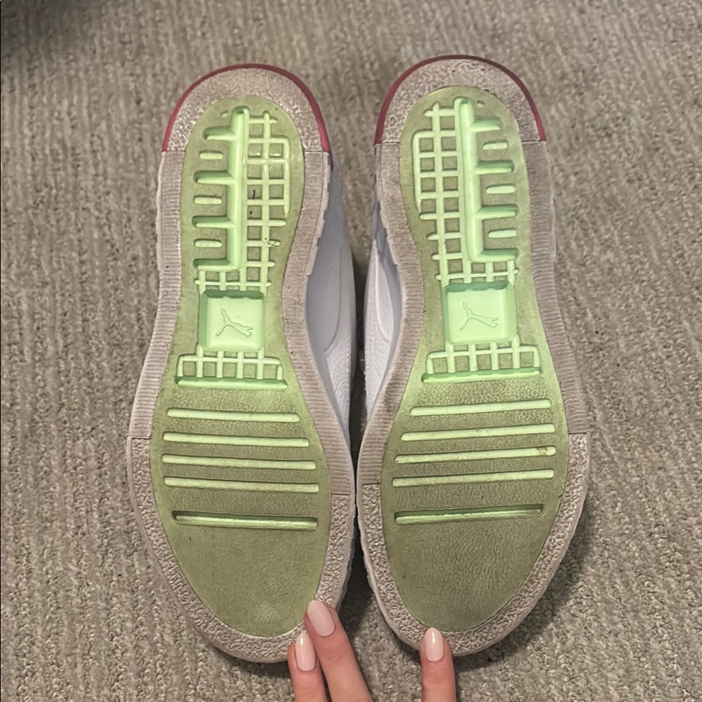 Puma Women's White and Pink Sneakers - Picture 5 of 5